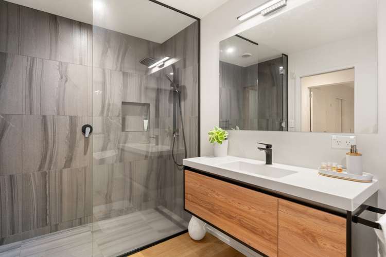 179 Ballintoy Park Drive Welcome Bay_14