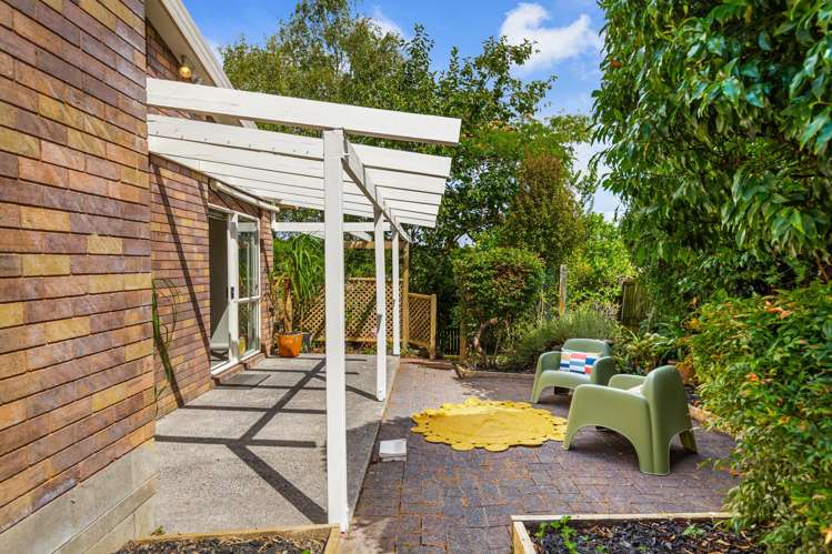 3 Meynell Court Glen Eden_18