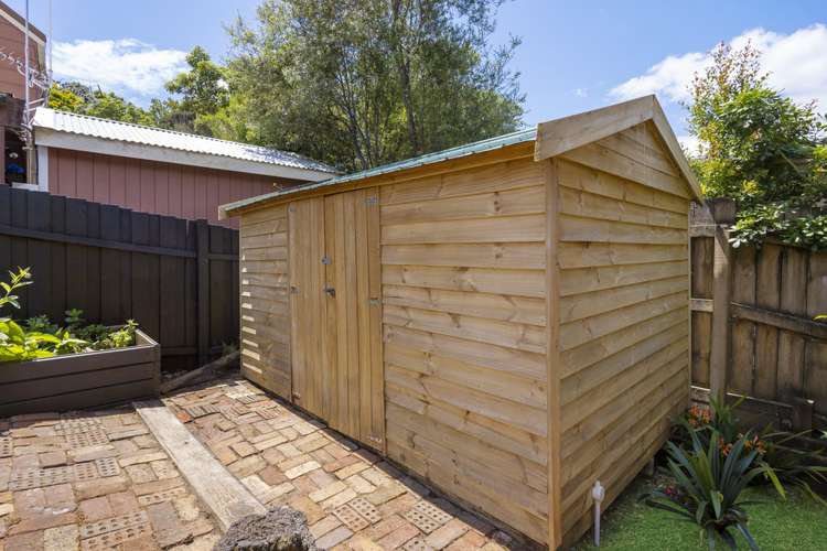 10 Woodhams Street Beach Haven_15