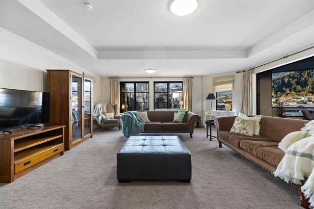 201/1 Beetham Street Queenstown_3