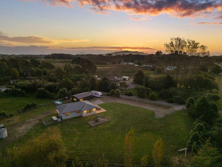 105 Peka Peka Road Peka Peka_1