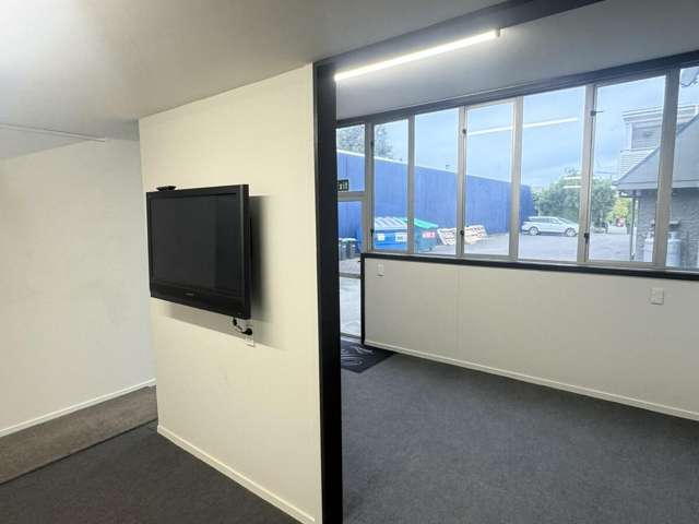 11 Holt Place Burnside_3