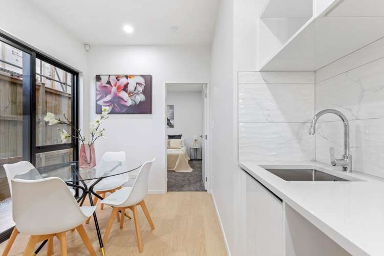 13 Alluvial Street Flat Bush_12