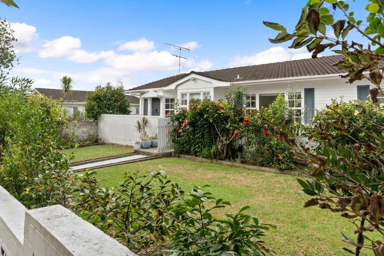 15A Caulton Street_0