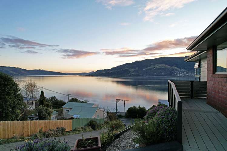 16 Lauder Street Company Bay_16