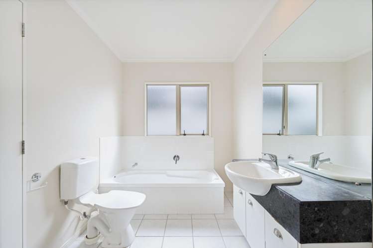 81 Espalier Drive Henderson_6