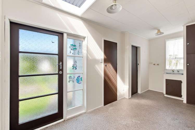 93 Cracroft Street Waitara_15