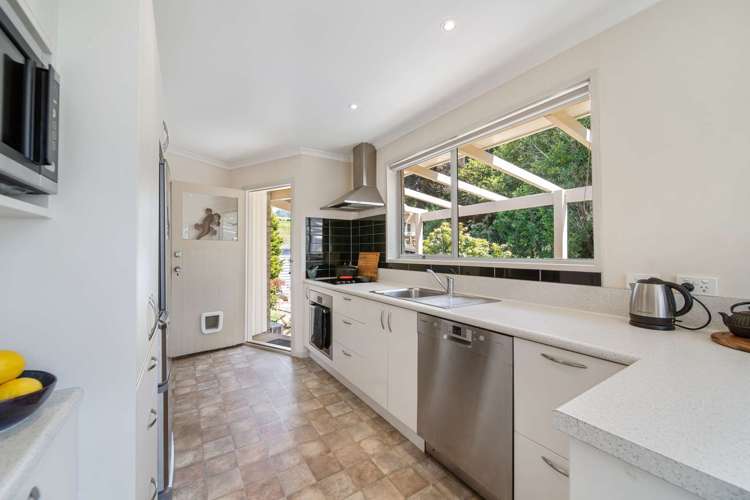 4 Kaira Street Sawyers Bay_6