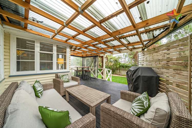 1 Waldie Grove Avalon_19