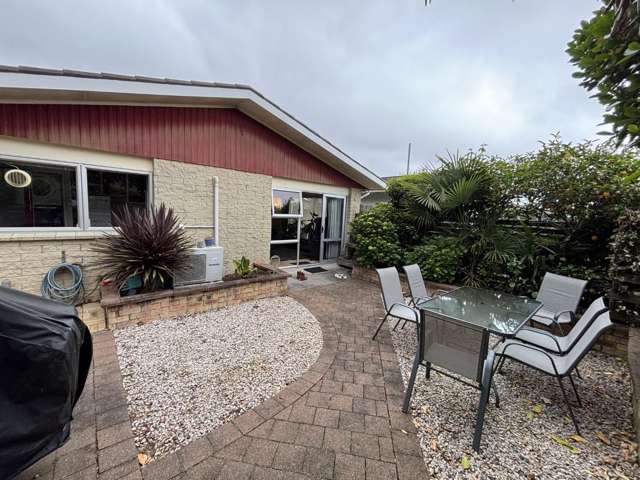 1/76 Weka Street 1947_4