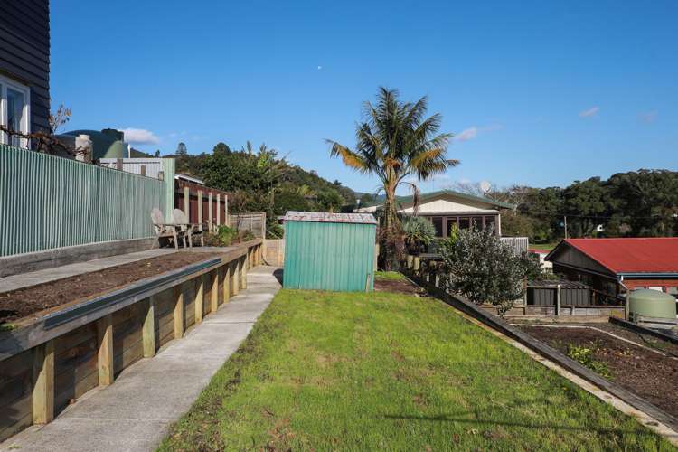 16 Trotter Avenue Waiomu_13