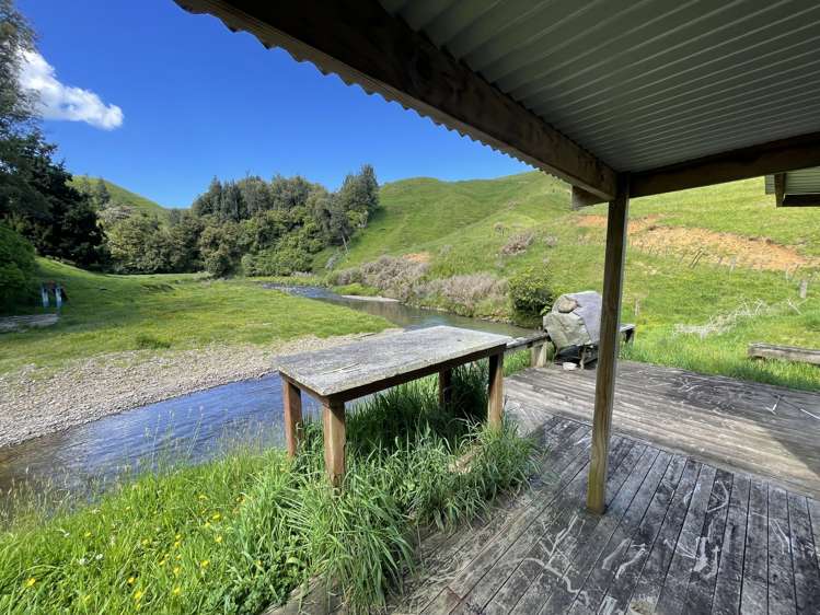 104 Tapuae Road Honikiwi_9