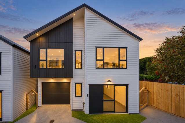 Brand New Standalone Home with Downstairs Ensuite