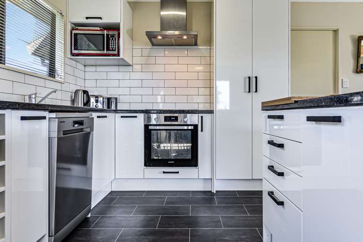 27 Rutland Street Fairview Downs_6