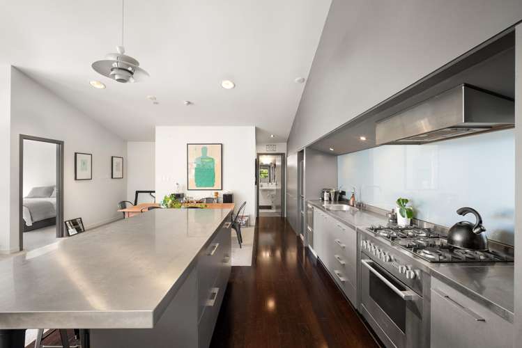 6/13 Coles Avenue Mount Eden_5