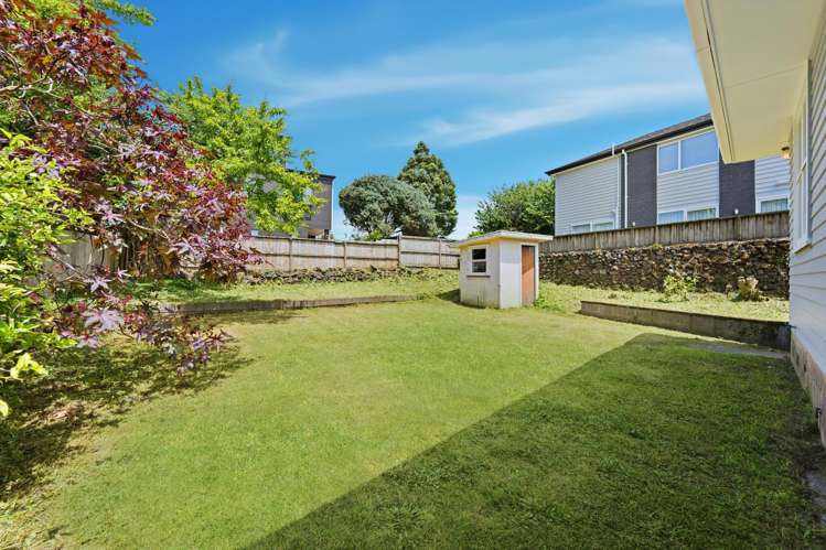 37A Preston Avenue Mount Albert_14