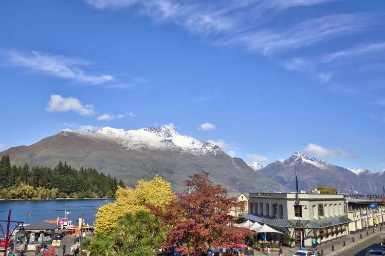 1/62g Shotover Street Queenstown_14