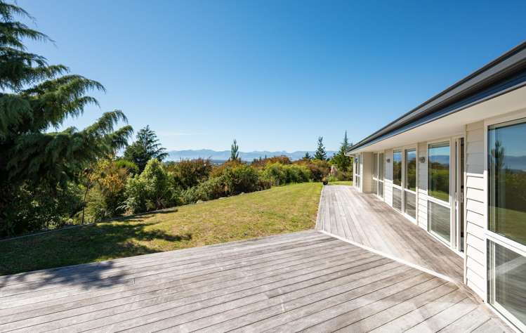 210 Seaton Valley Road_0