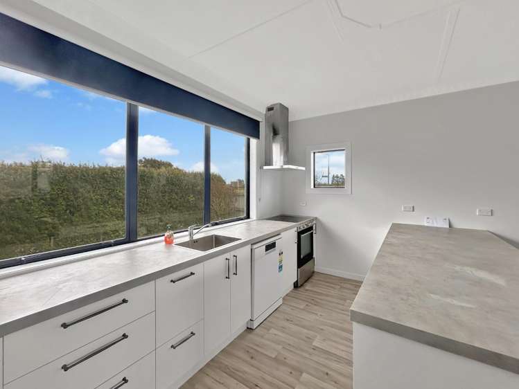 8 Fulton Street 10549_1
