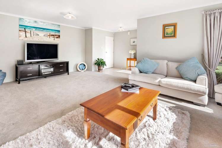 7 Tauranga Place Orewa_3