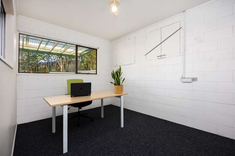 49 Polkinghorne Drive Manly_34