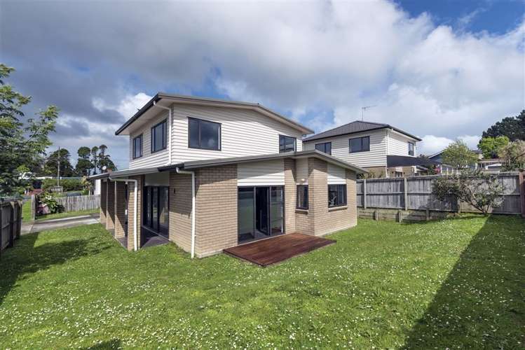 11a Astley Avenue New Lynn_14