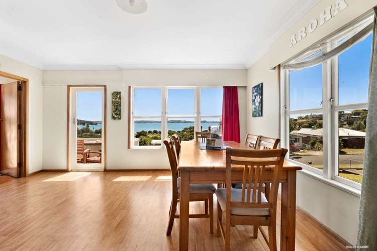 11 Kathy Terrace Stanmore Bay_4