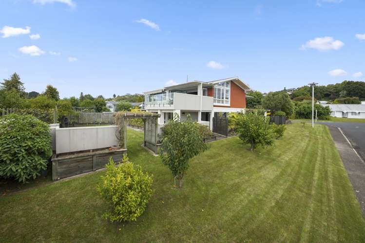 25 Kerswell Terrace Tihiotonga_31