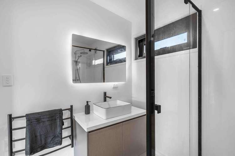 37 Jenkin Street Strathern_11