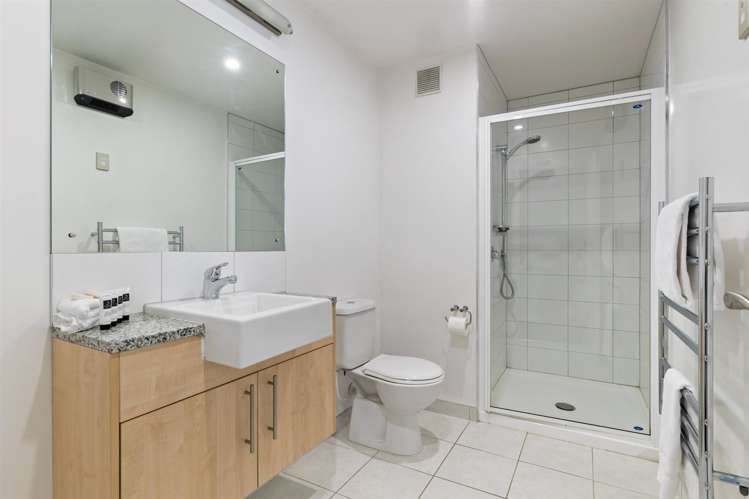 7/146 Anderson Road Wanaka_15