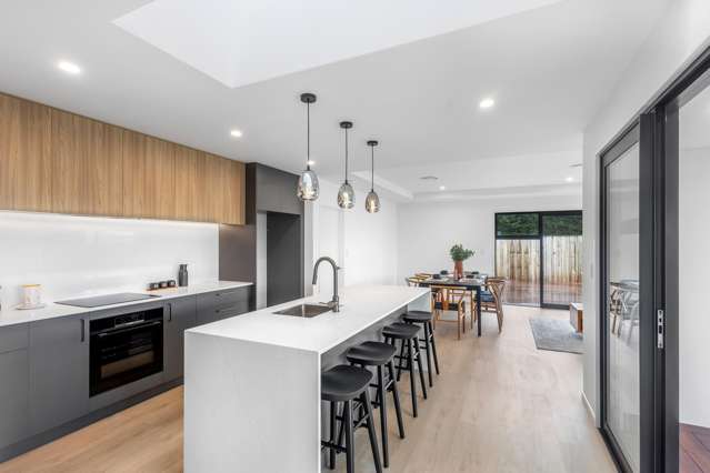 Large Family Living with Immediate Possession