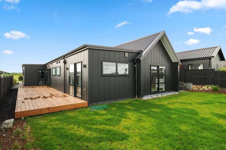 Lyndhurst Road Frimley_19