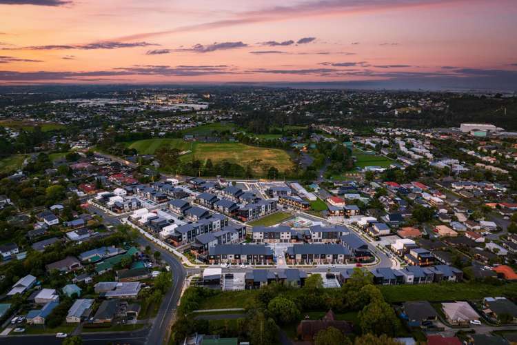 2/470 West Coast Road Glen Eden_23