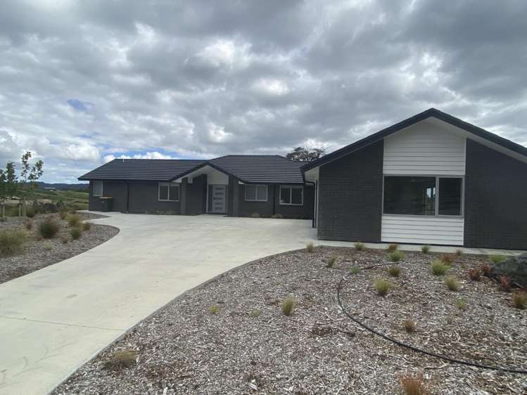 274 Whitehills Road_0