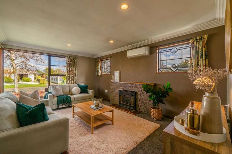 132 Lamond Street East_4