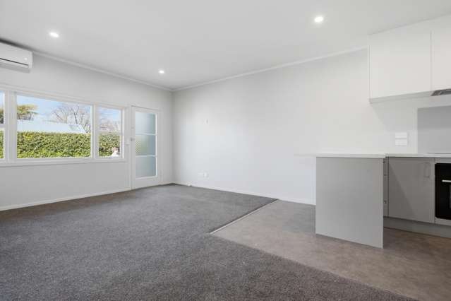 3/493A Devonport Road Avenues_1
