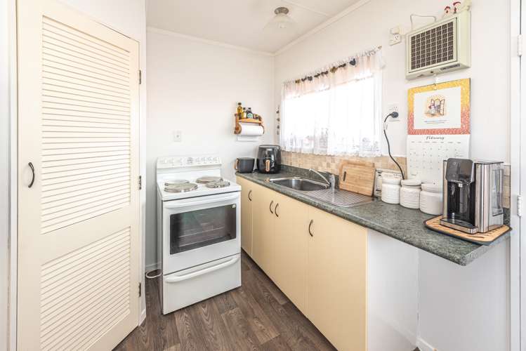 9a Avon Place Springvale_5