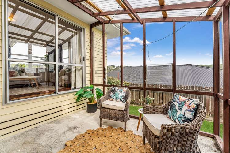 11 Beazley Ave Paparangi_18