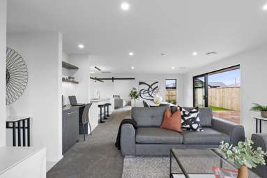 60 Halpin Drive_4