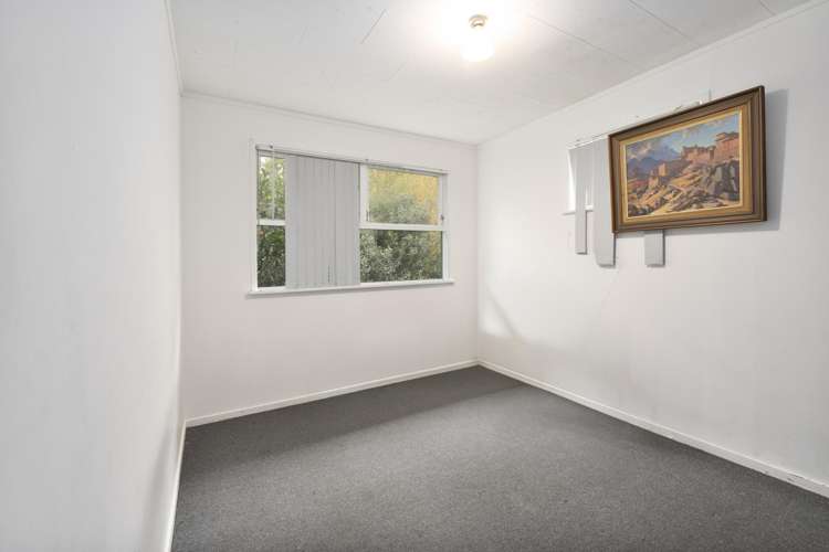 7 Bellringer Road Massey_11