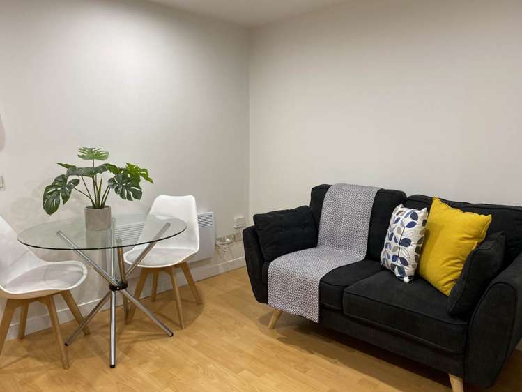 407/76 Wakefield Street City Centre_1