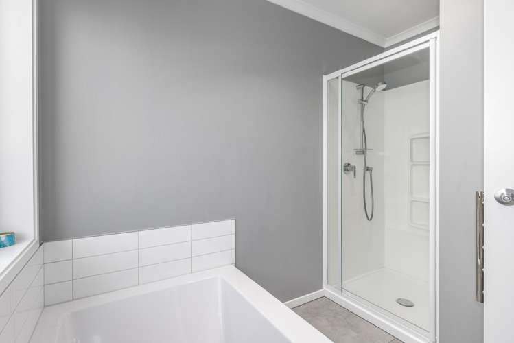 2 Roundhouse Close Whitby_22