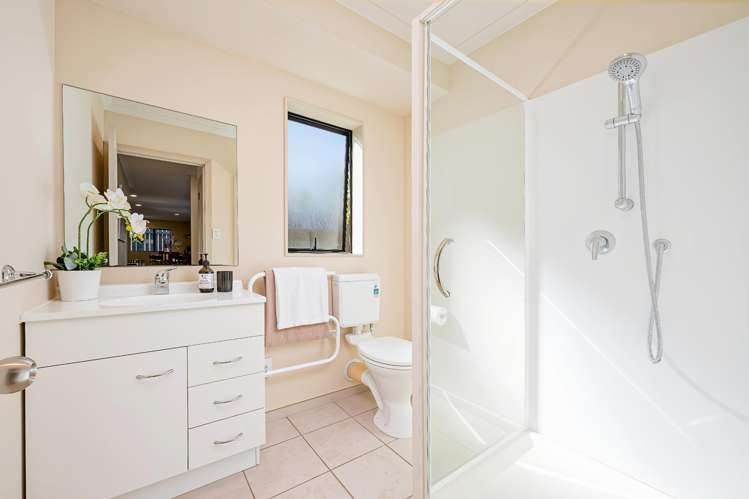 48 Basra Drive Henderson_22