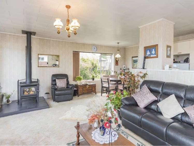 73 Fergusson Street Stoke_9