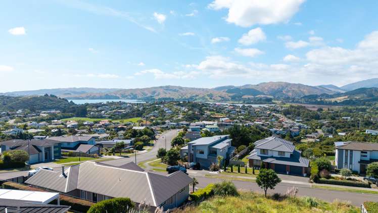 59 Endeavour Drive Whitby_25