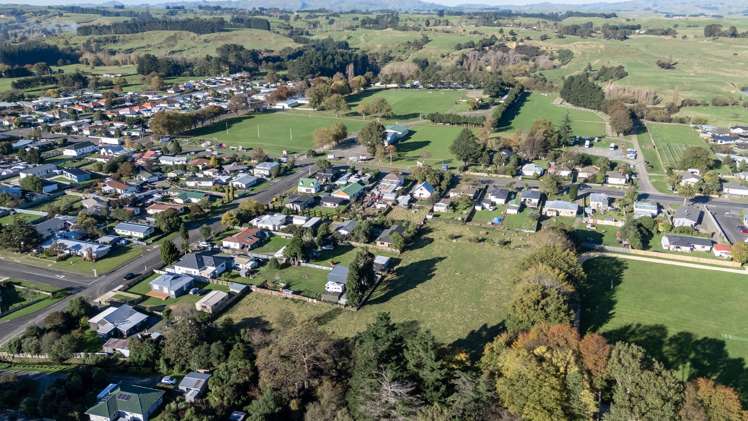 9b Mathew Street Dannevirke_12