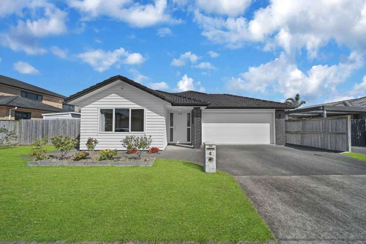 4 Iwinuku Crescent Wattle Downs_0