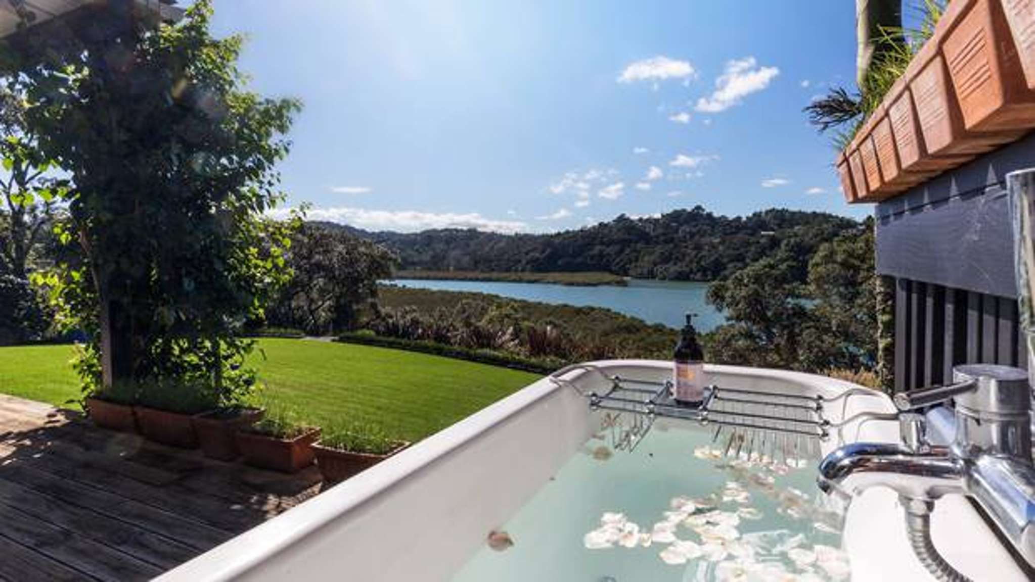 Robyn Welsh: Private piece of Kiwiana