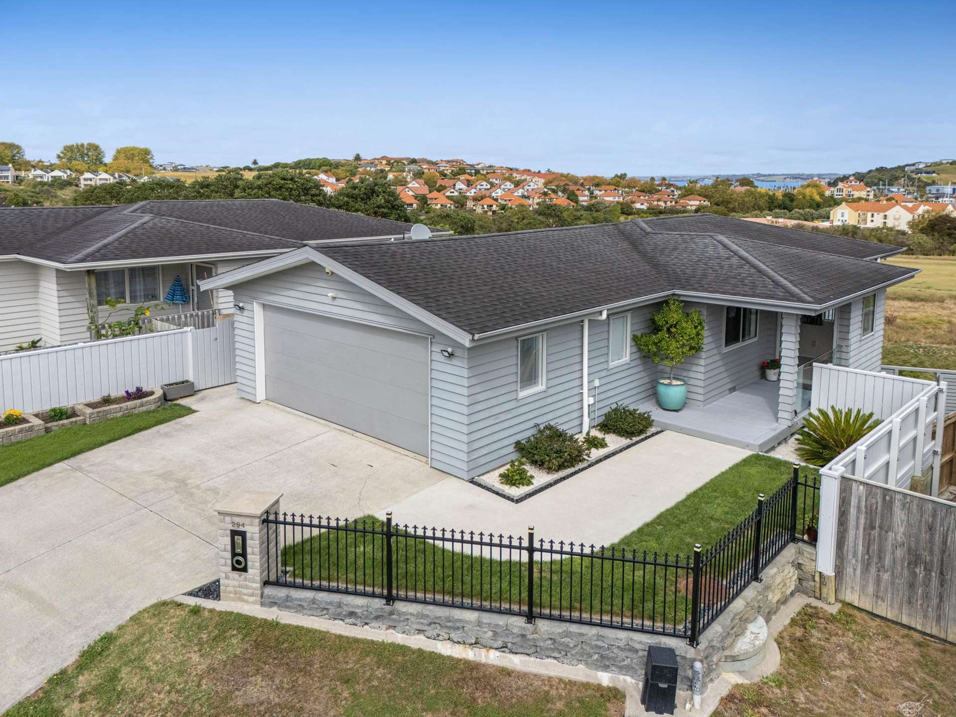 294 Alec Craig Way Gulf Harbour_0