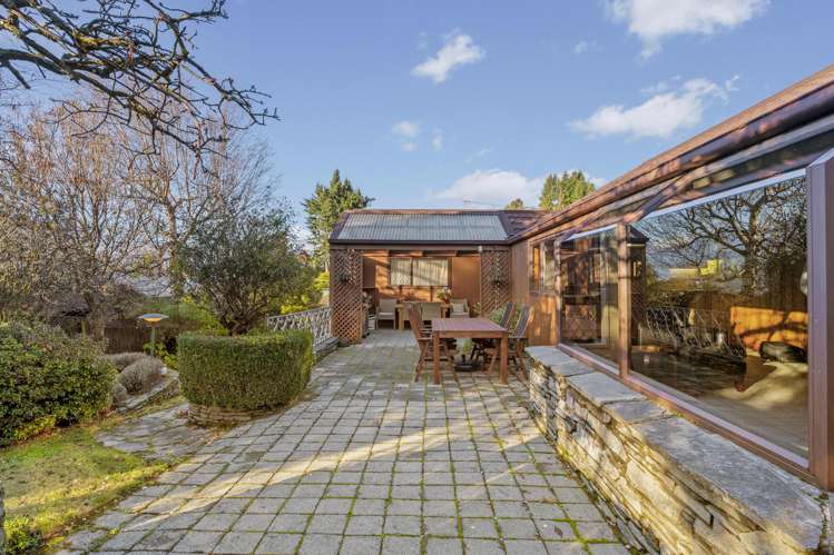 180 Fernhill Road Fernhill/Sunshine Bay_12